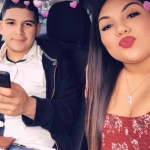 Meet your Posher, Laura-celeste